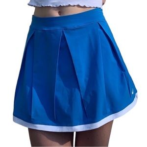 BLUE NIKE CLASIC PLEATED TENNIS SKIRT! (never worn!)